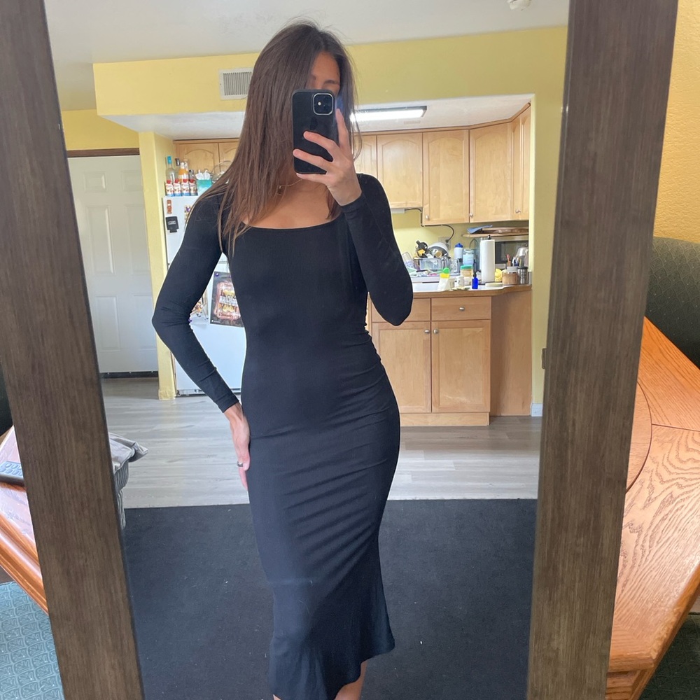 Aritzia Black Long Sleeve Dress
